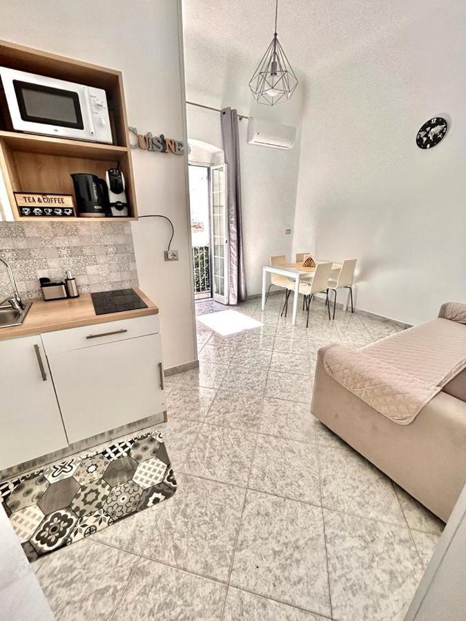 Newhouse Class Bari Dış mekan fotoğraf