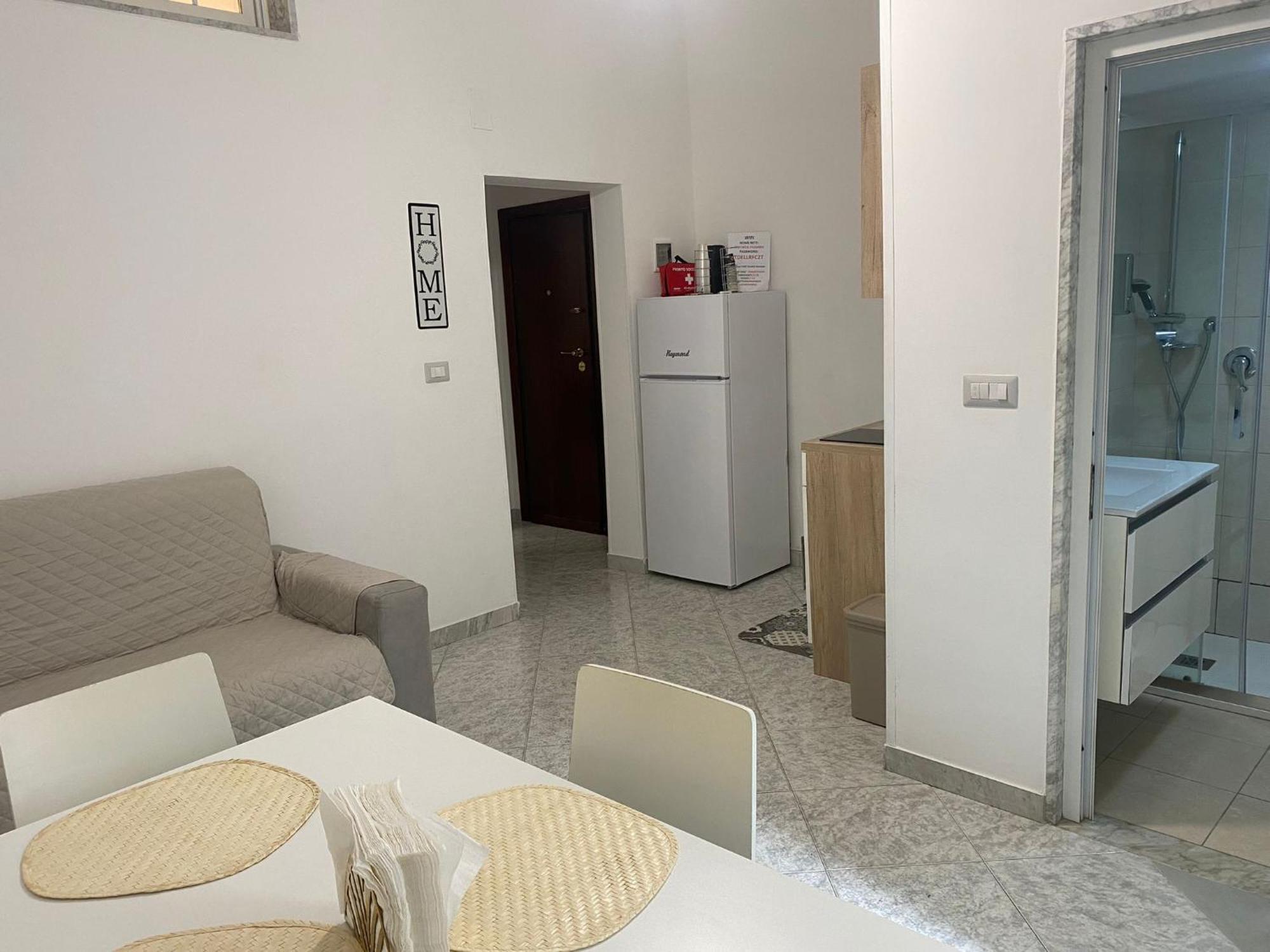 Newhouse Class Bari Dış mekan fotoğraf